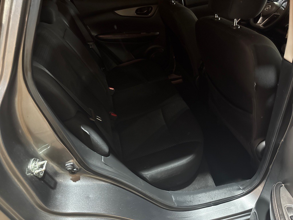 2020 Nissan Rogue Image 11