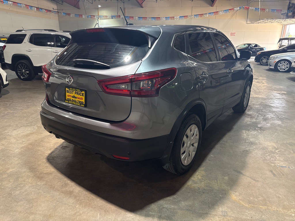 2020 Nissan Rogue Image 4