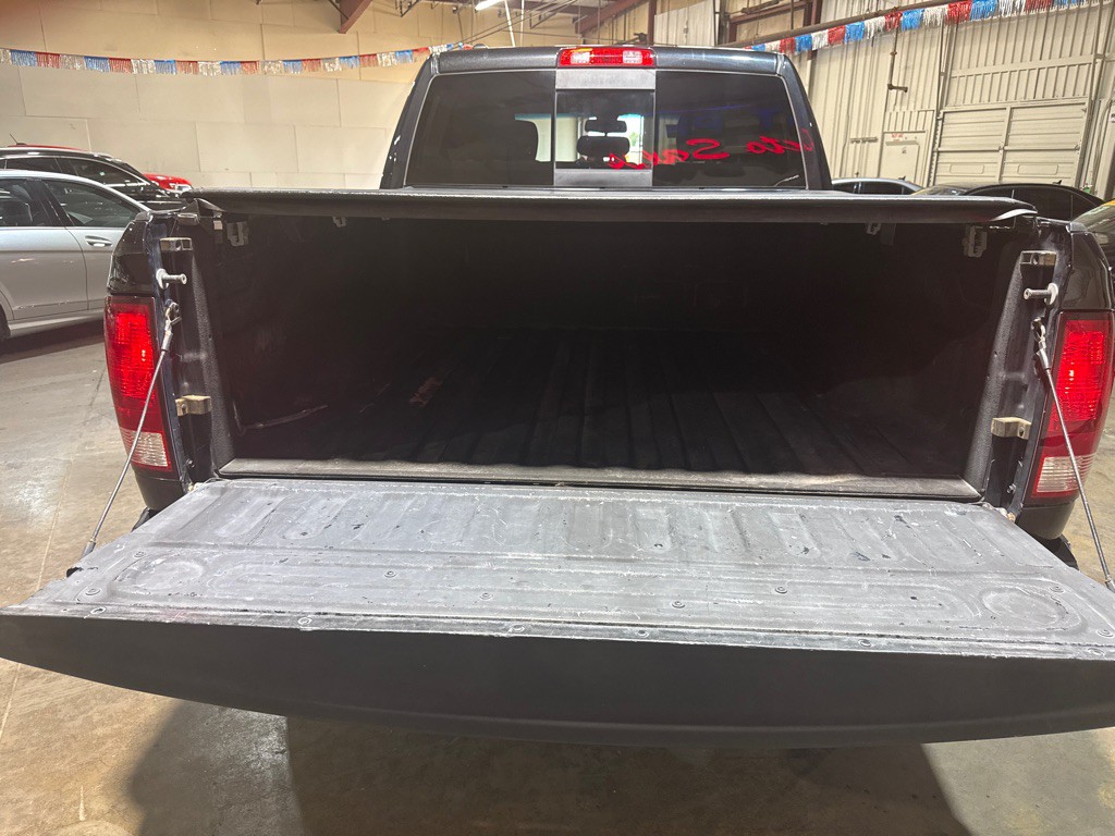2016 RAM 1500 Image 9