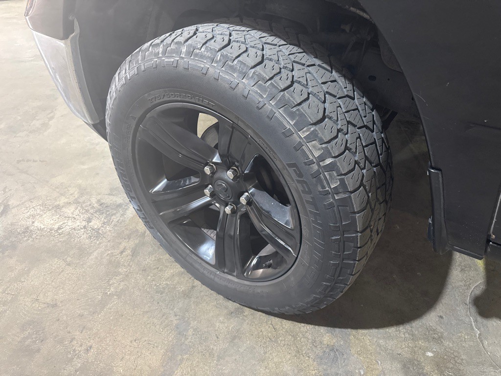 2016 RAM 1500 Image 16