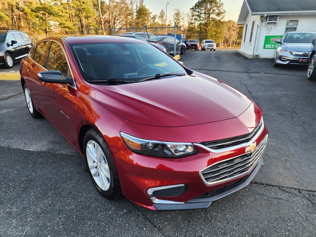 2018 Chevrolet Malibu Image 3