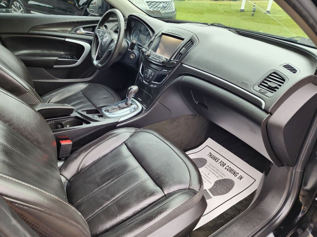 2016 Buick Regal Image 8