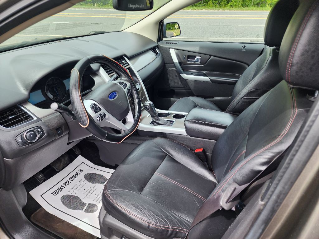 2014 Ford Edge Image 10
