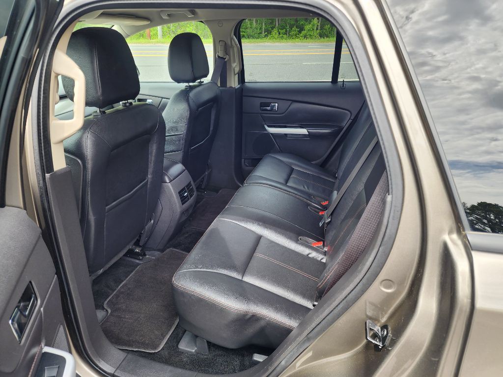 2014 Ford Edge Image 11