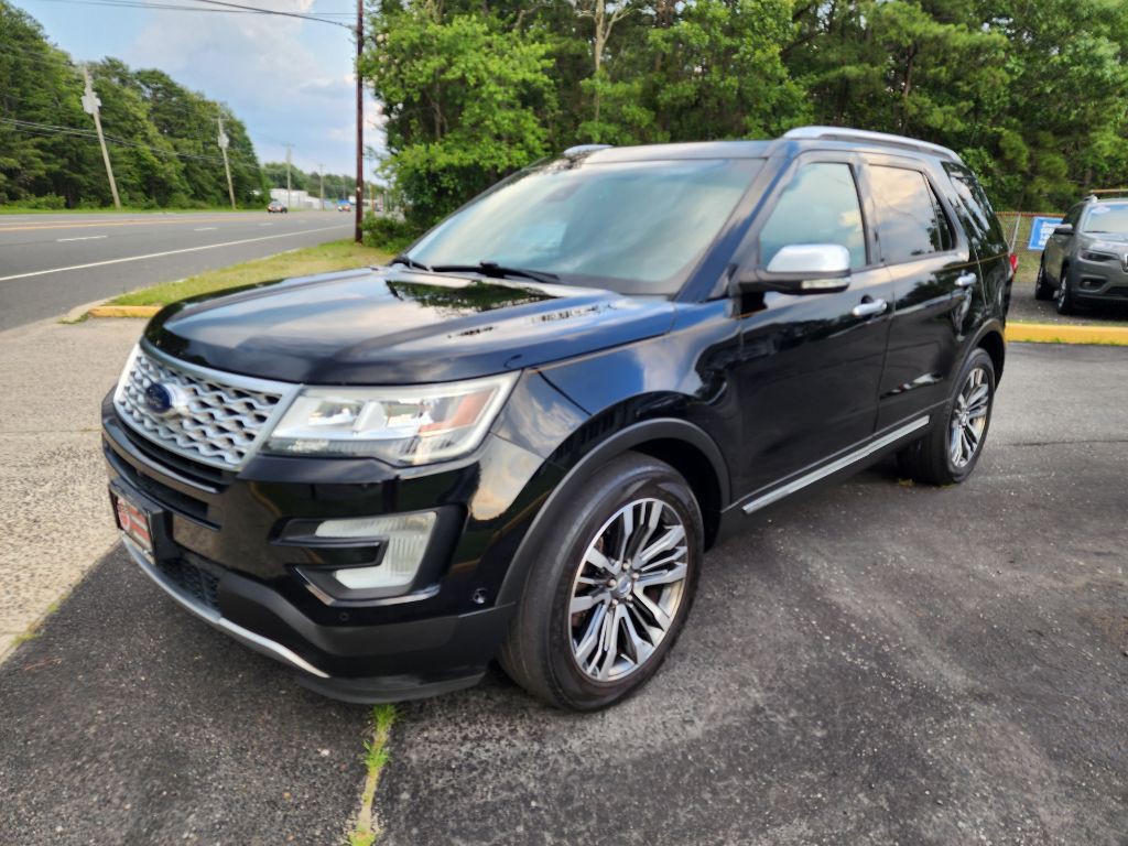 2016 Ford Explorer Image 1