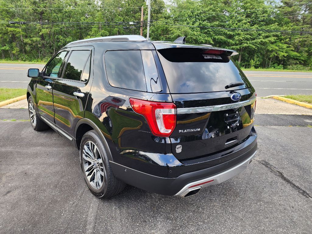 2016 Ford Explorer Image 4