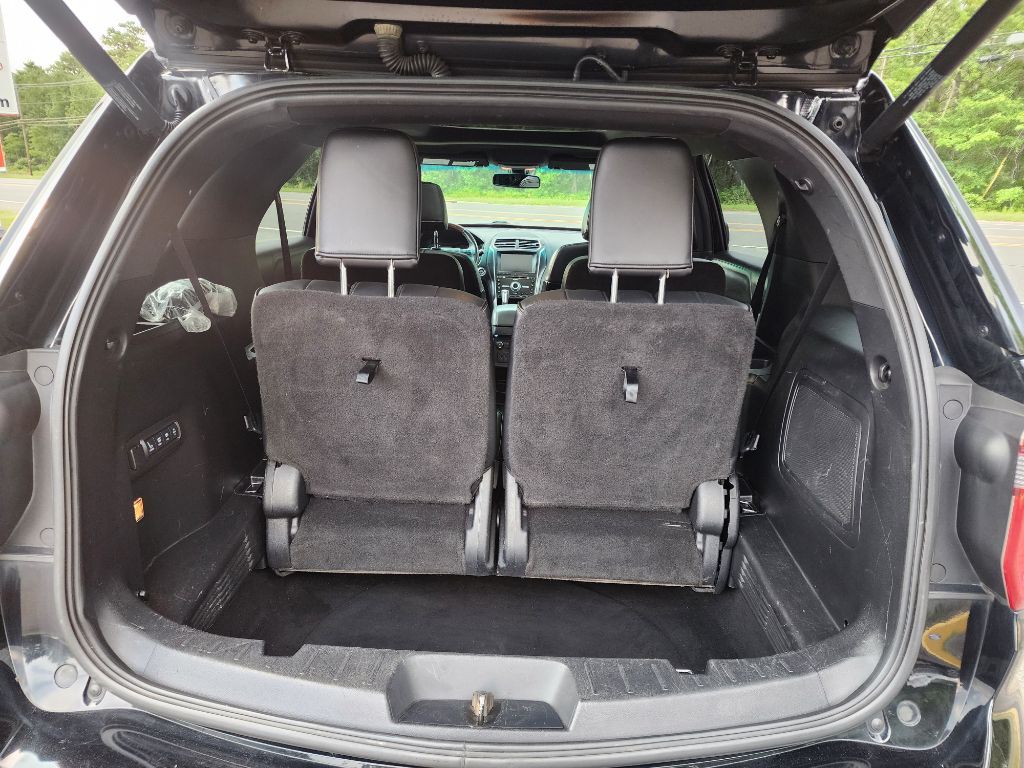 2016 Ford Explorer Image 14