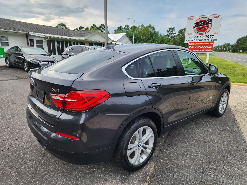 2016 BMW X4 Image 2