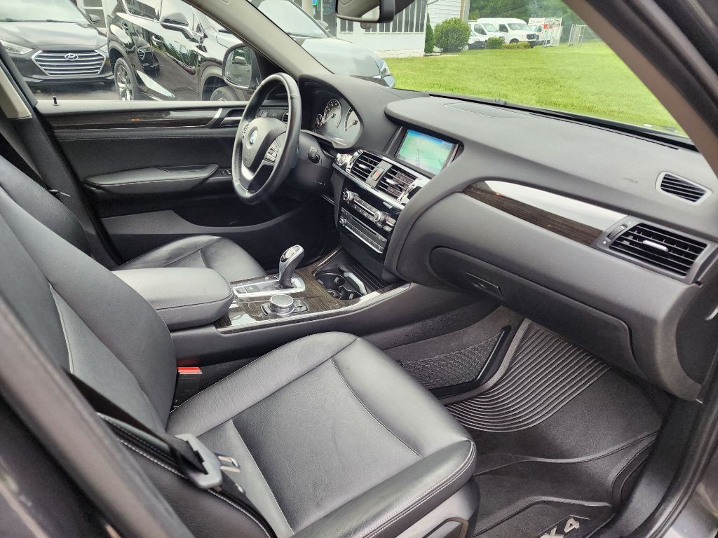 2016 BMW X4 Image 9