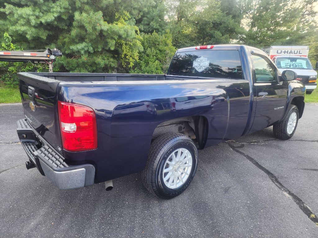 2010 Chevrolet Silverado 1500 Image 4