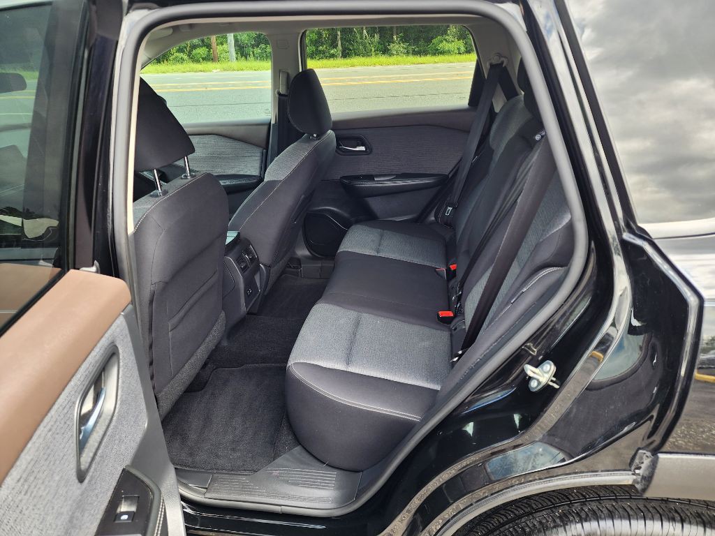 2017 Chevrolet Equinox Image 11