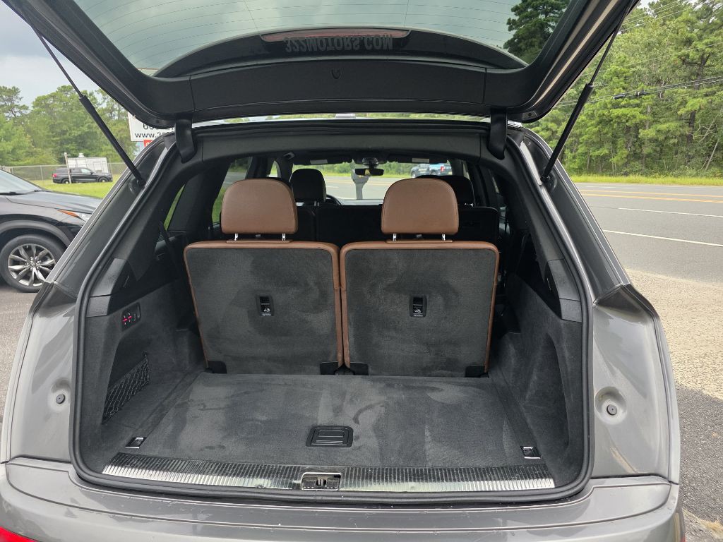 2018 Audi Q7 Image 14