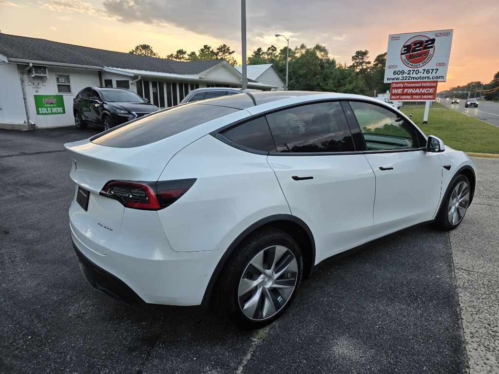 2021 Tesla Model Y Image 2
