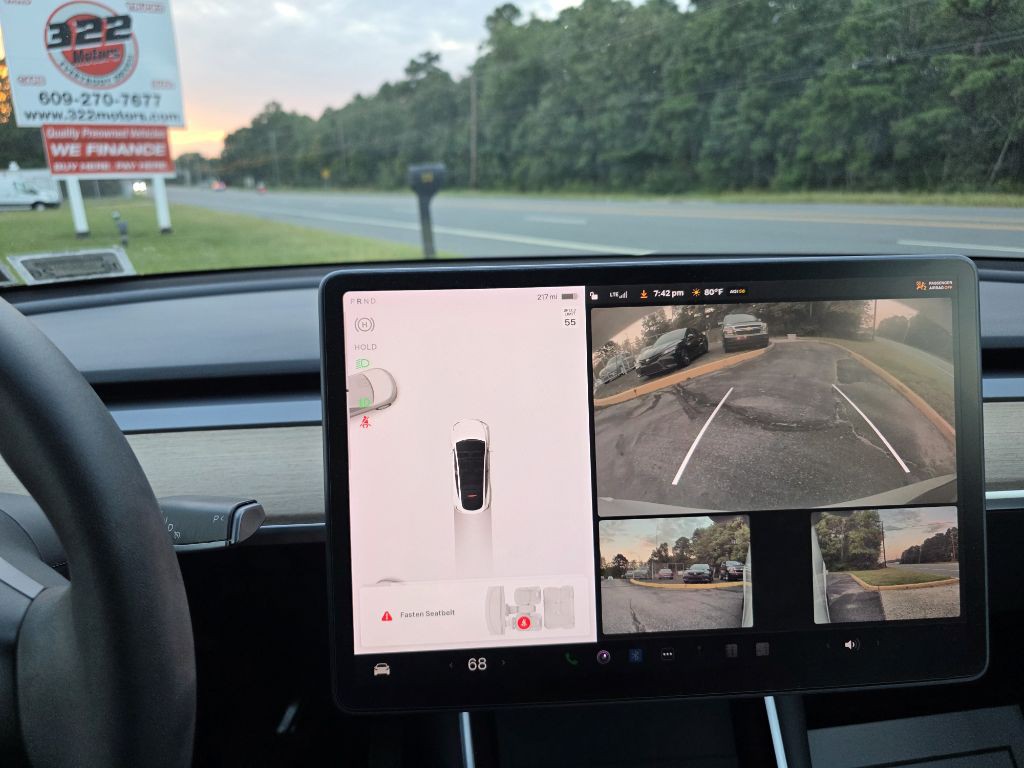 2021 Tesla Model Y Image 15