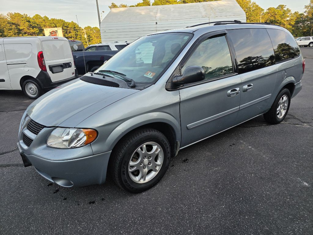 2004 Dodge Grand Caravan Image 3