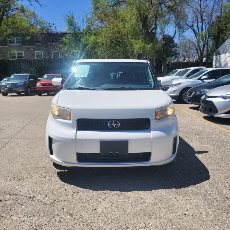 2008 Scion xB Image 2