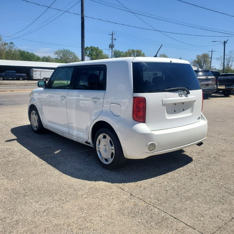 2008 Scion xB Image 4