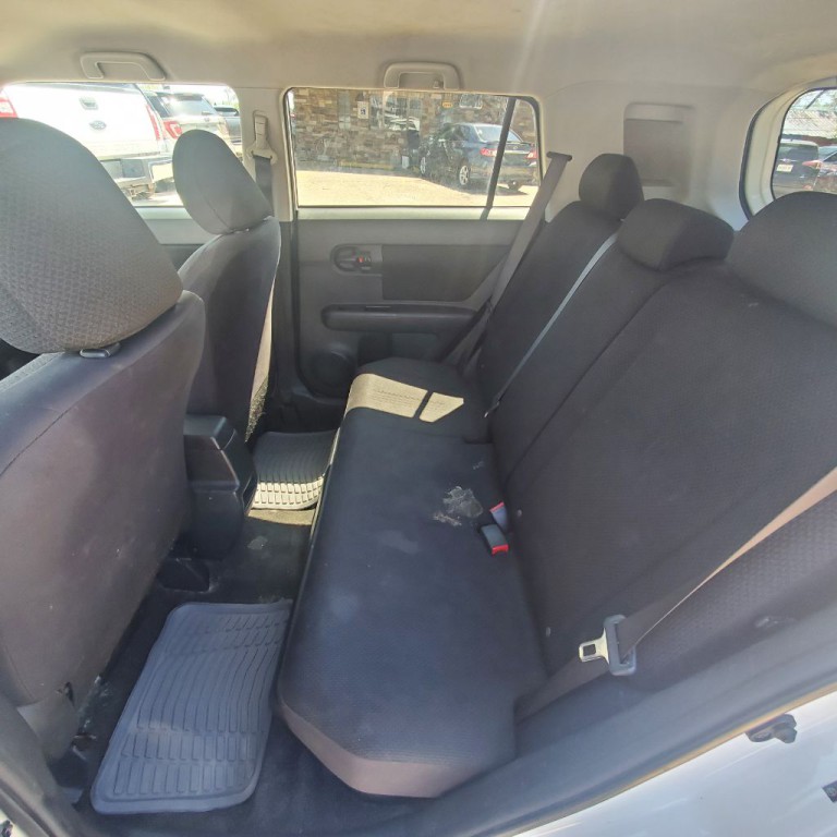 2008 Scion xB Image 7