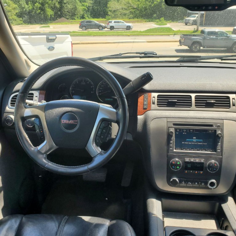 2007 GMC Yukon Image 10