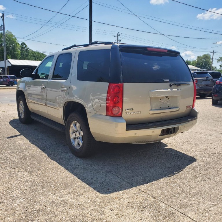 2007 GMC Yukon Image 4
