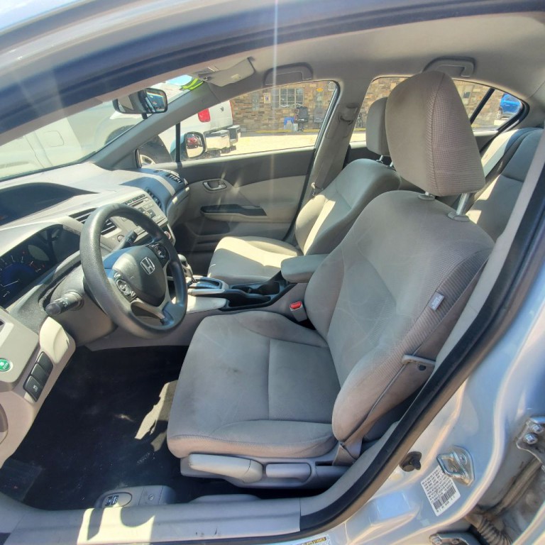 2012 Honda Civic Image 8