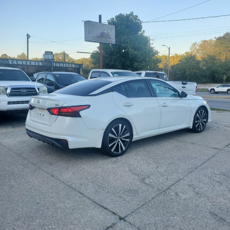 2019 Nissan Altima Image 6