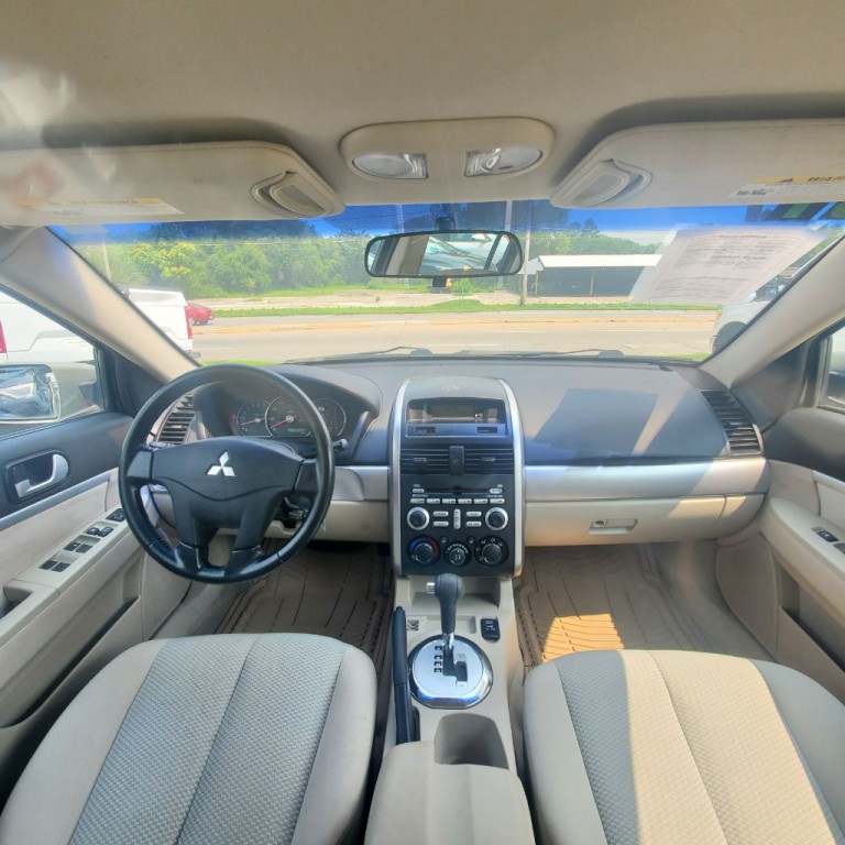 2007 Mitsubishi Galant Image 9