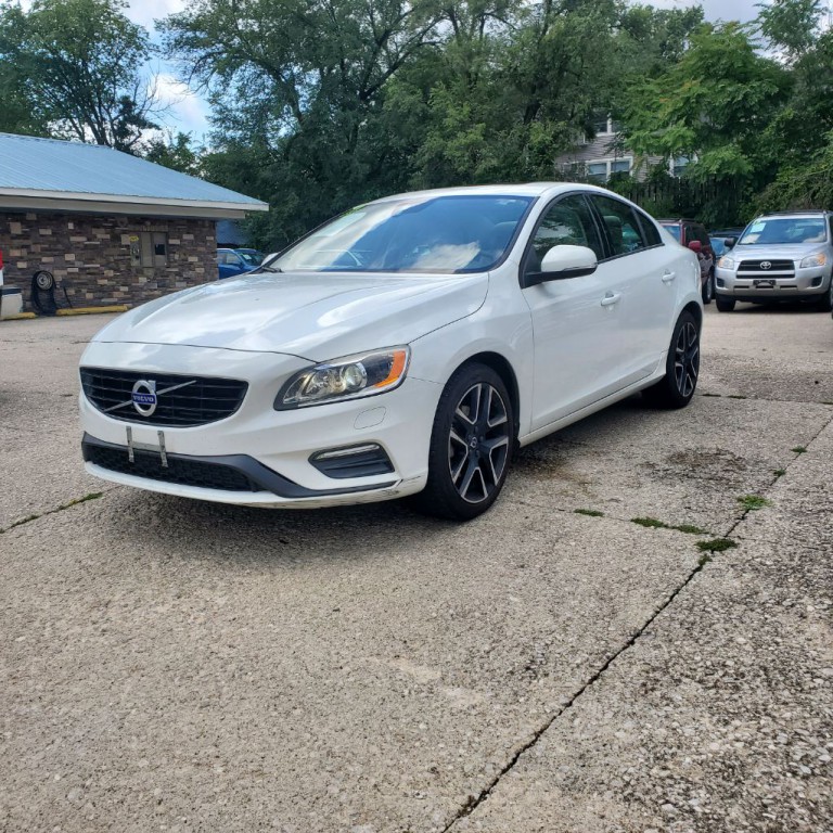 2017 Volvo S60 Image 3
