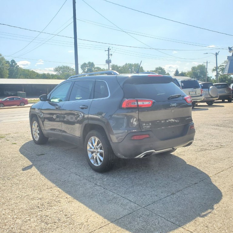 2015 Jeep Cherokee Image 4