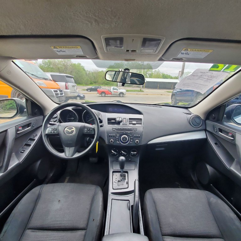 2012 Mazda Mazda3 Image 9
