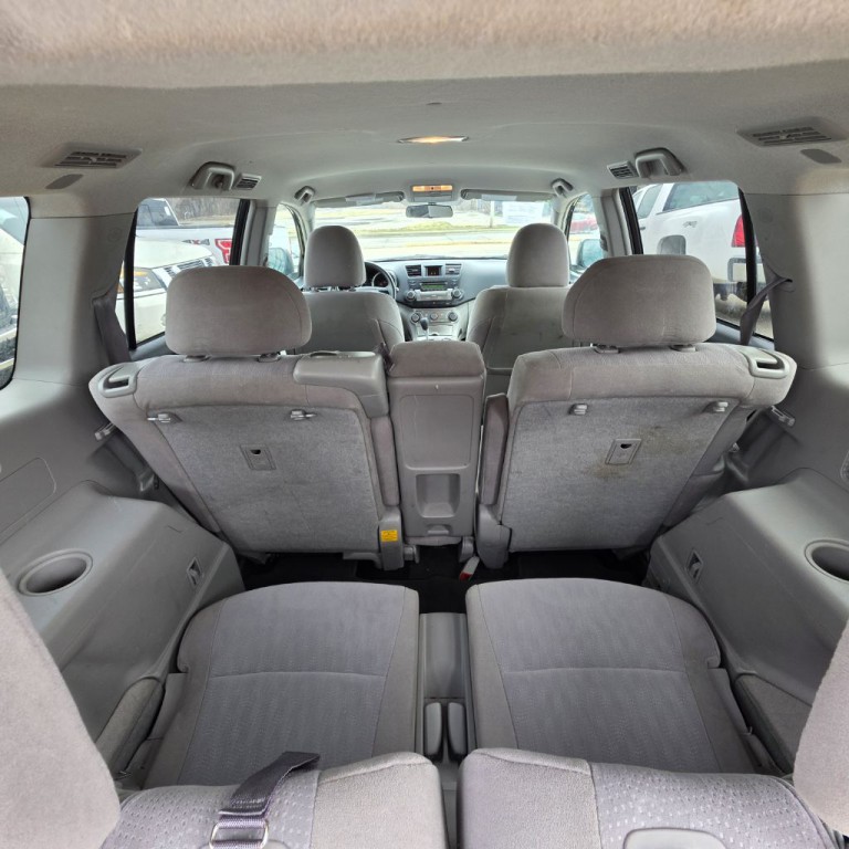 2012 Toyota Highlander Image 7