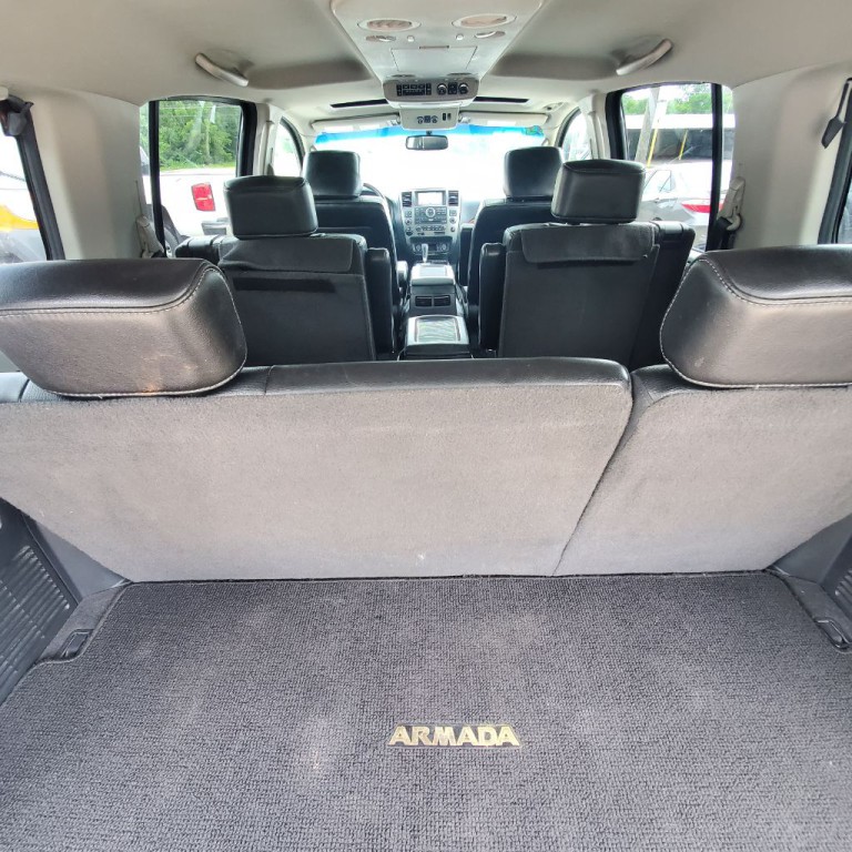 2010 Nissan Armada Image 7