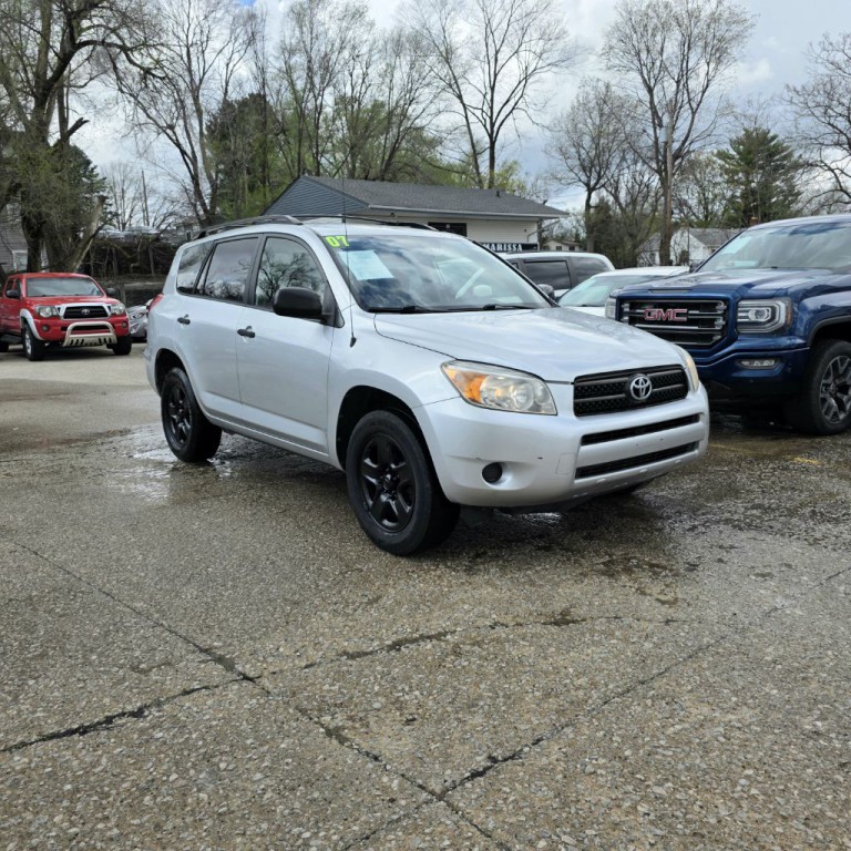 2007 Toyota Rav4 Image 1