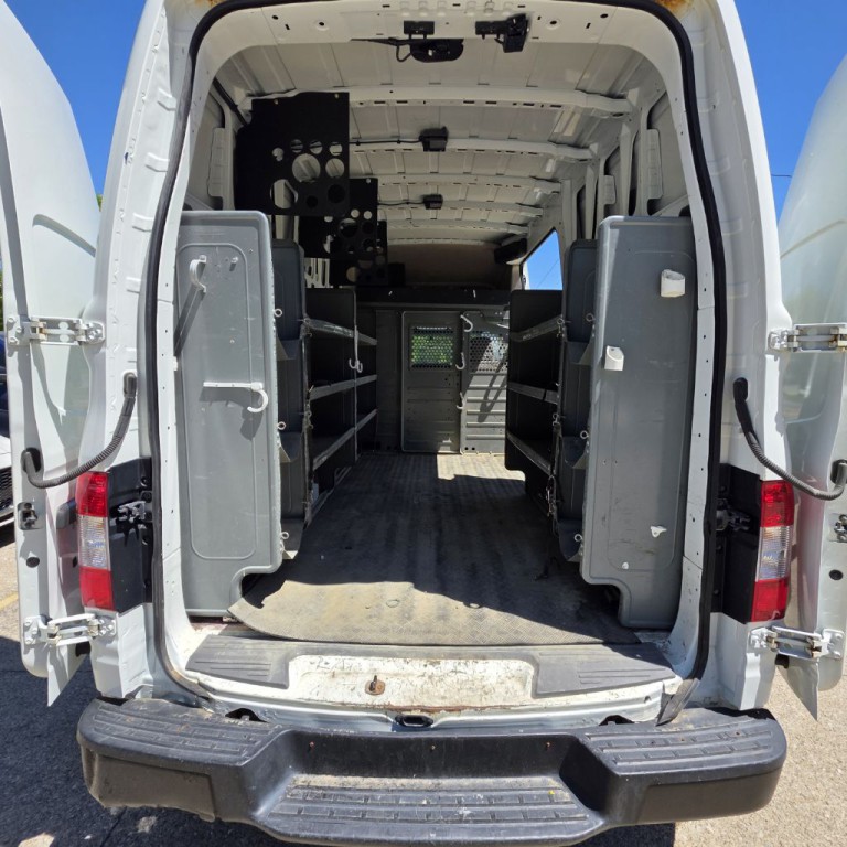 2017 Nissan NV Image 7