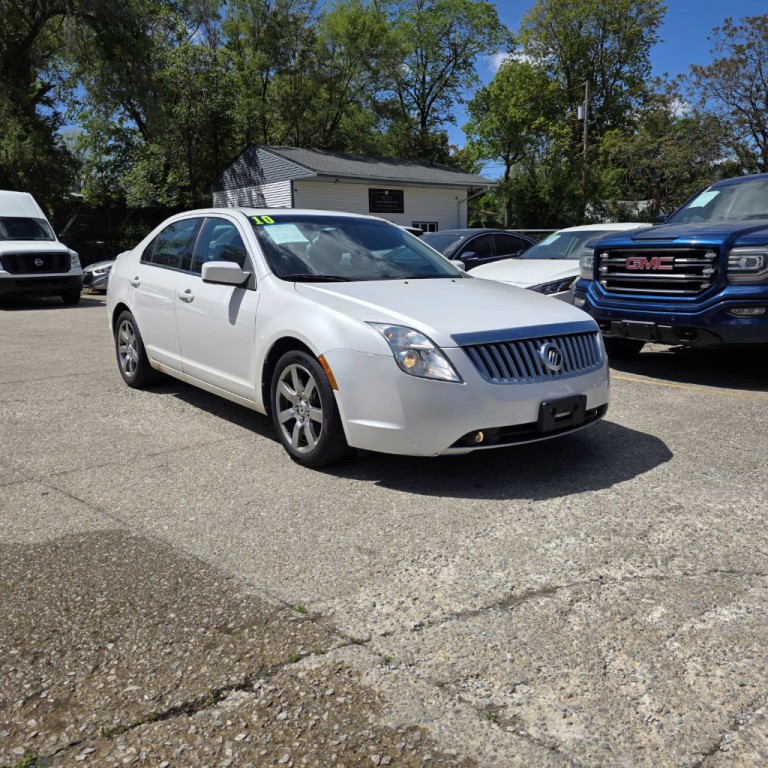 2010 Mercury Milan Image 1