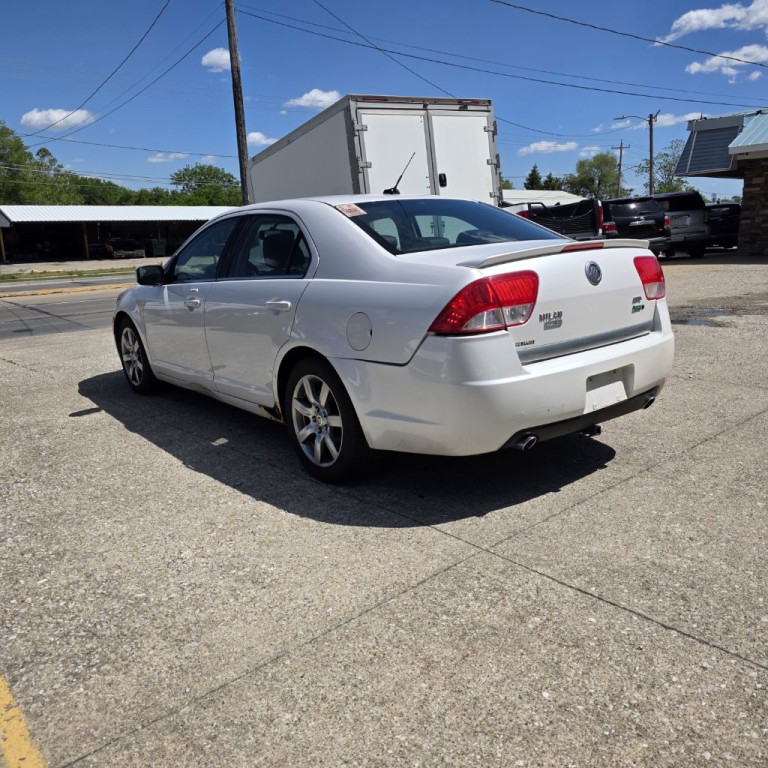 2010 Mercury Milan Image 4