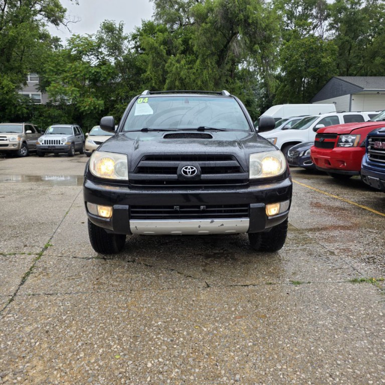 2004 Toyota 4Runner Image 2