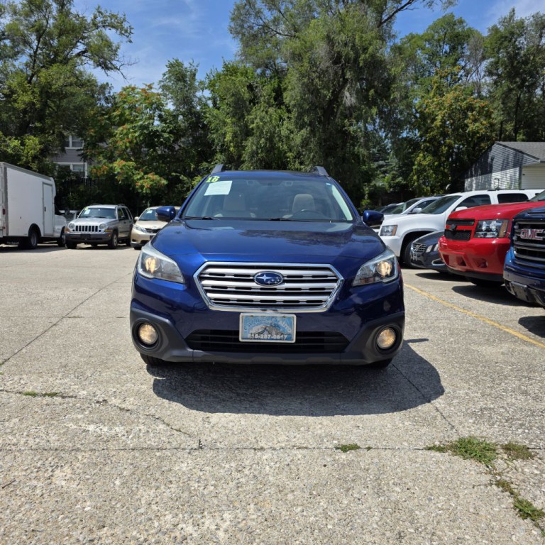 2016 Subaru Outback Image 2