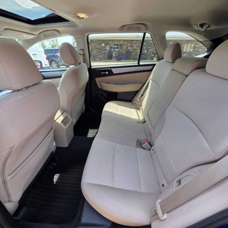 2016 Subaru Outback Image 8