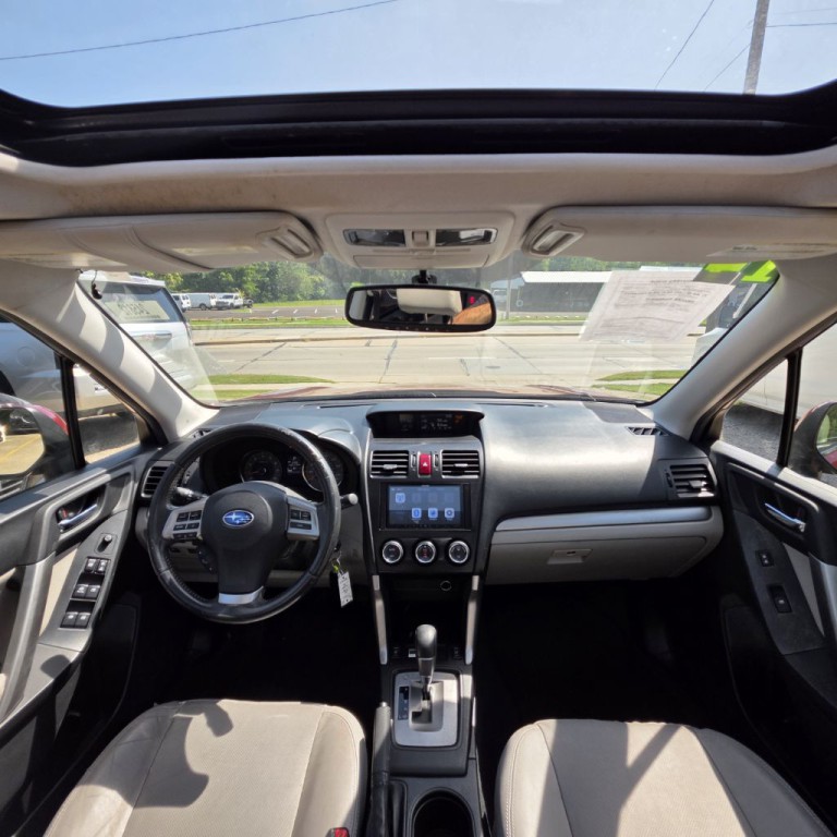 2014 Subaru Forester Image 9