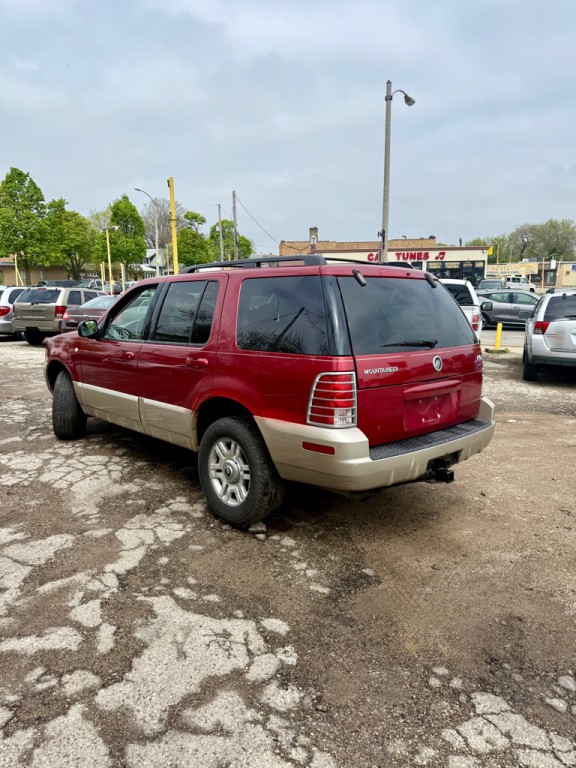 2004 Mercury Mountaineer Image 2