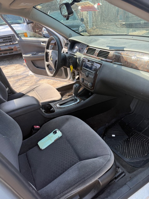 2012 Chevrolet Impala Image 13
