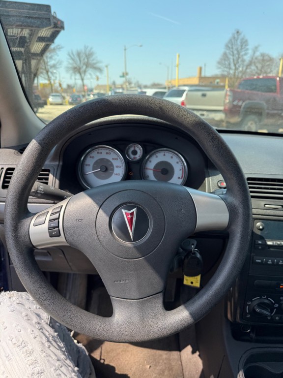 2007 Pontiac G5 Image 9