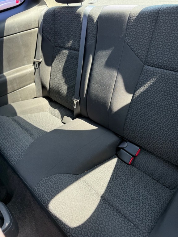 2007 Pontiac G5 Image 11