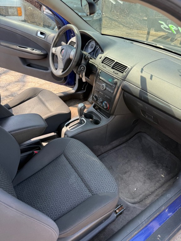 2007 Pontiac G5 Image 12