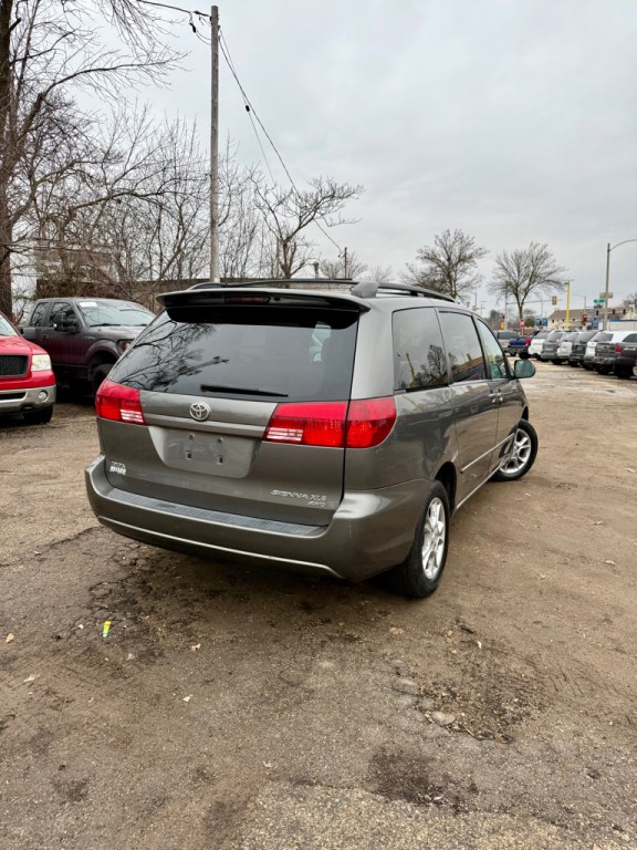 2005 Toyota Sienna Image 5