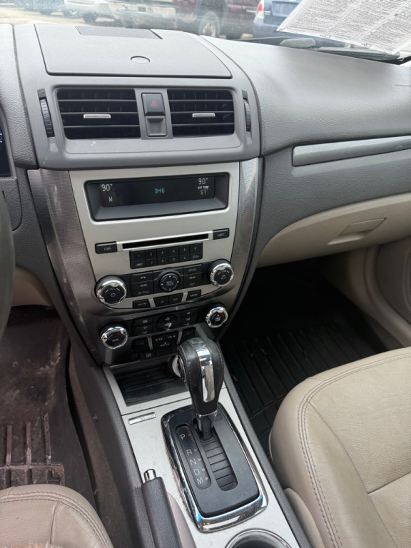 2011 Ford Fusion Image 10
