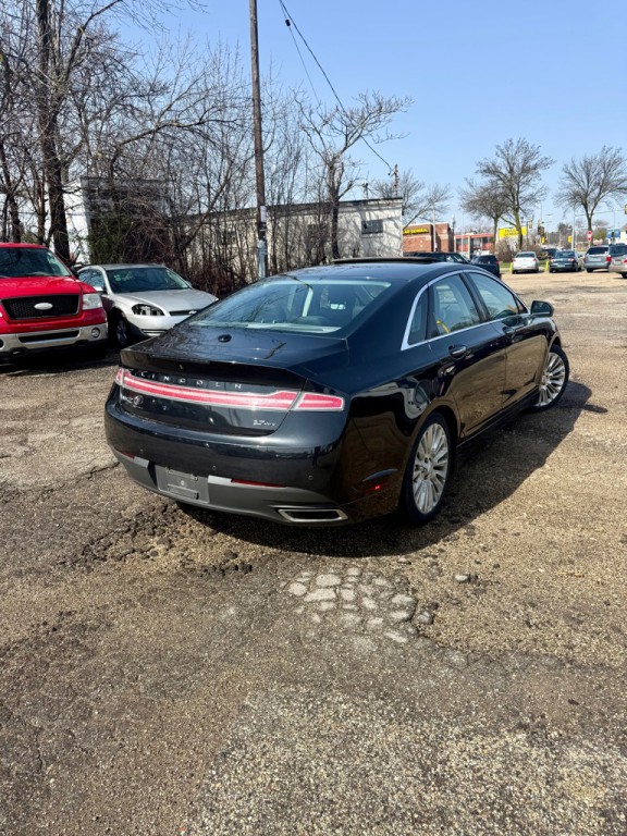 2014 Lincoln MKZ Image 3
