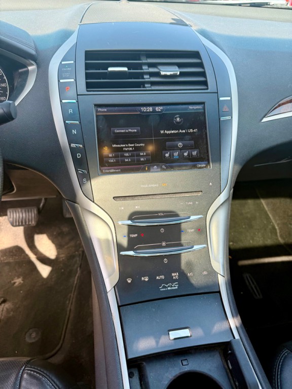 2014 Lincoln MKZ Image 13