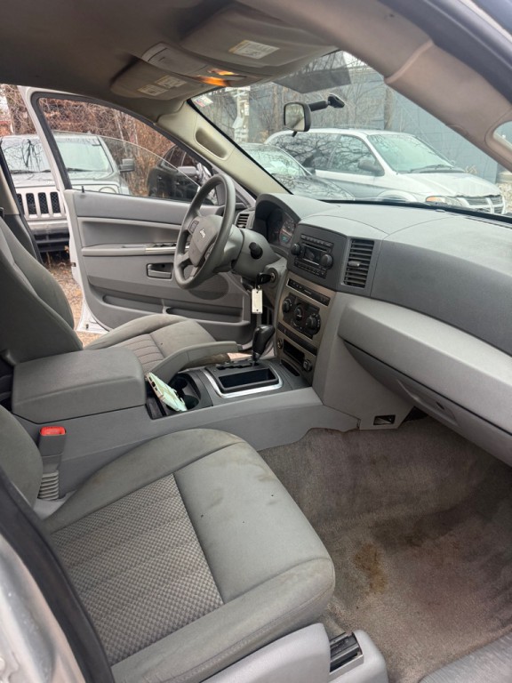 2005 Jeep Grand Cherokee Image 14